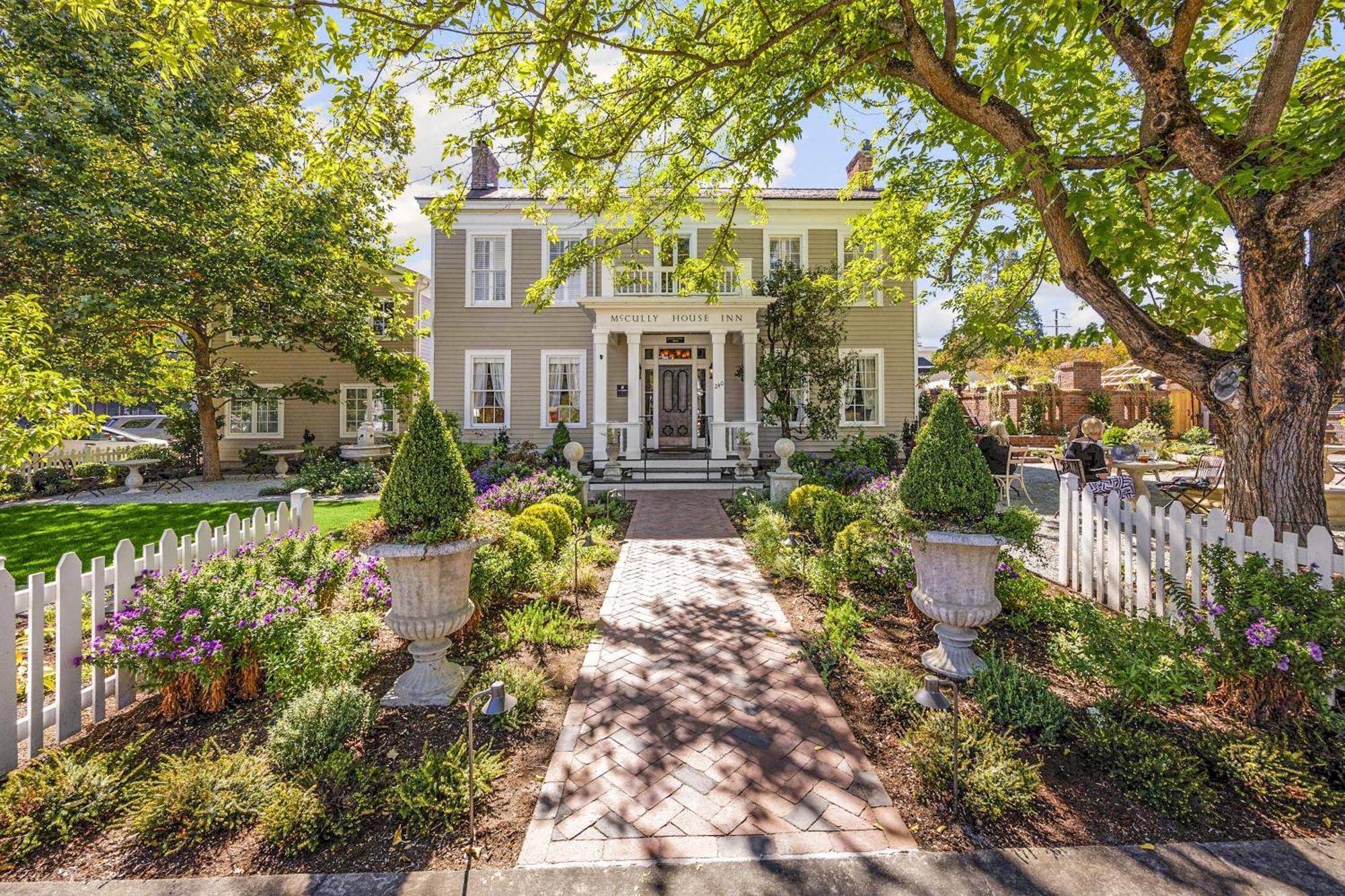 Mccully House Inn Jacksonville Bagian luar foto