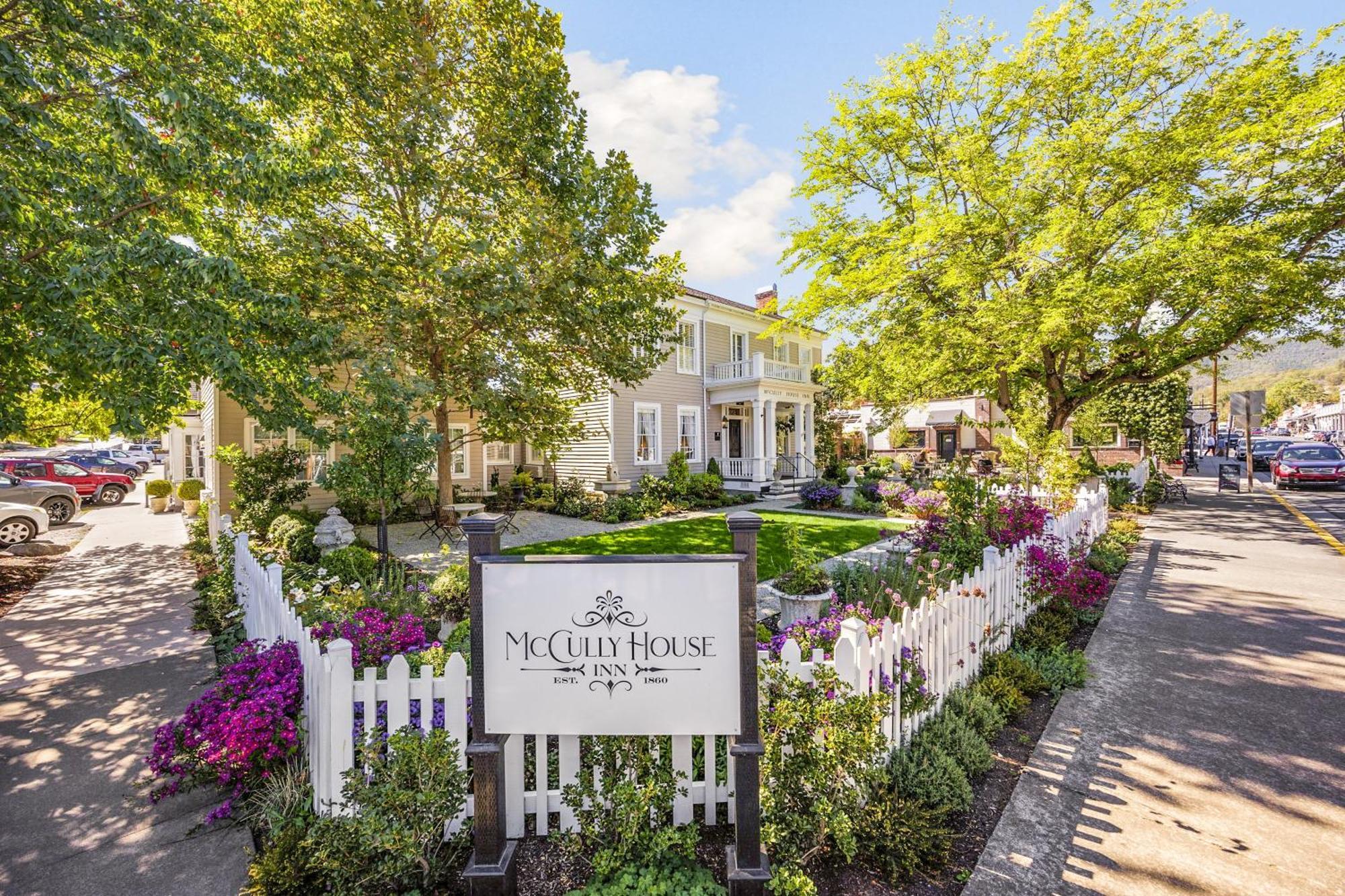 Mccully House Inn Jacksonville Bagian luar foto